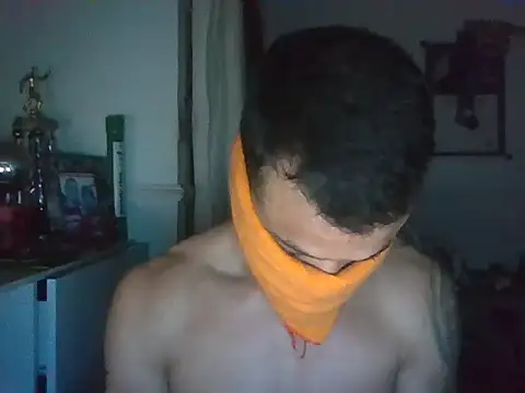 Snapshot of Rataofitness chatting on 03/20/26, 05:56 Rataofitness online show from 03/20/26, 05:56