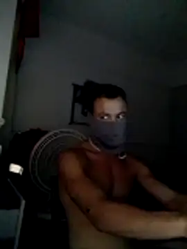 Snapshot of Rataofitness chatting on 04/01/26, 02:45 Rataofitness online show from 04/01/26, 02:45