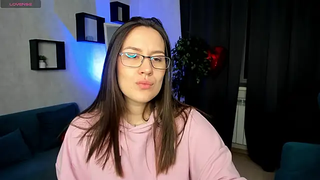 Snapshot of asti_bubbles chatting on 03/09/26, 01:31 asti bubbles online show from 03/09/26, 01:31