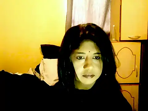 Snapshot of IndianPleasures21 chatting on 03/16/26, 08:40 IndianPleasures21 online show from 03/16/26, 08:40