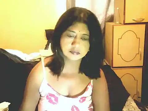 Snapshot of IndianPleasures21 chatting on 03/17/26, 08:50 IndianPleasures21 online show from 03/17/26, 08:50