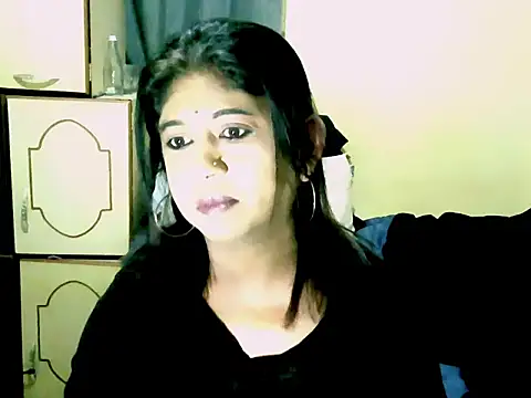 Snapshot of IndianPleasures21 chatting on 07/18/26, 09:07 IndianPleasures21 online show from 07/18/26, 09:07