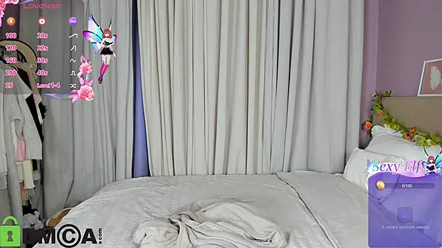 Snapshot of Annet_Nel1son chatting on 04/02/26, 01:03 Annet Nel1son online show from 04/02/26, 01:03