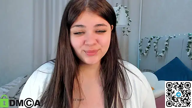 Snapshot of Annet_Nel1son chatting on 04/15/26, 01:12 Annet Nel1son online show from 04/15/26, 01:12