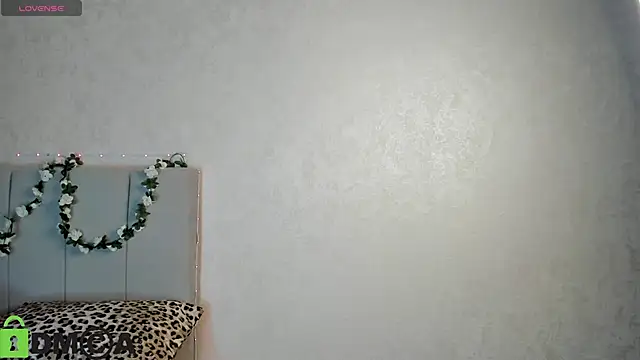 Snapshot of Annet_Nel1son chatting on 04/21/26, 02:51 Annet Nel1son online show from 04/21/26, 02:51