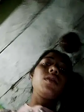 Snapshot of wifedesi7050 chatting on 03/24/26, 10:59 wifedesi7050 online show from 03/24/26, 10:59