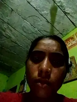 Snapshot of wifedesi7050 chatting on 06/12/26, 04:39 wifedesi7050 online show from 06/12/26, 04:39