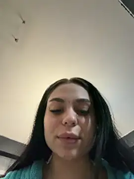 Olivia Noor online show from 03/10/26, 11:43