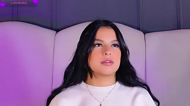 Snapshot of BrunaMonroee chatting on 03/24/26, 02:11 BrunaMonroee online show from 03/24/26, 02:11