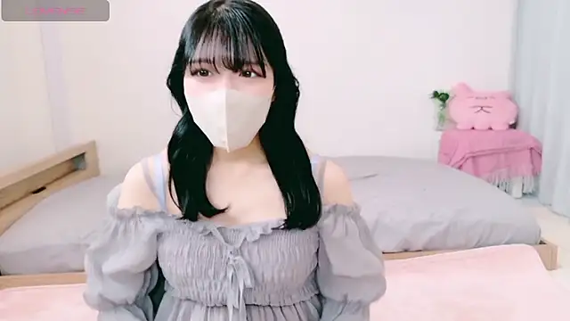 Snapshot of natsuka-chan chatting on 04/11/26, 05:56 natsuka-chan online show from 04/11/26, 05:56