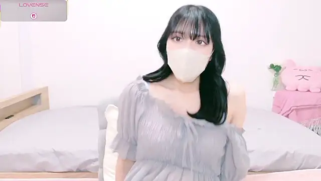 Snapshot of natsuka-chan chatting on 04/11/26, 08:40 natsuka-chan online show from 04/11/26, 08:40