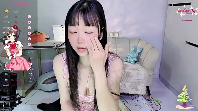 Snapshot of okyssa chatting on 03/20/26, 09:41 okyssa online show from 03/20/26, 09:41