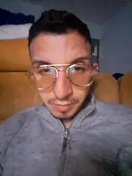 ANDYBLAKEE2025 online show from 06/03/26, 11:43
