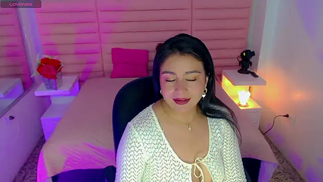 scarleth whisper online show from 03/24/26, 12:54