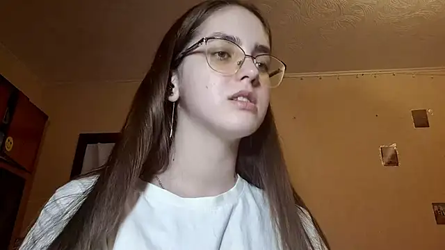 Snapshot of Katelemon chatting on 03/19/26, 02:54 Katelemon online show from 03/19/26, 02:54