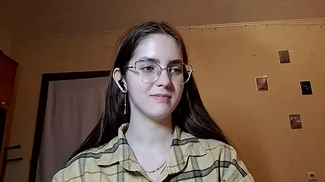 Snapshot of Katelemon chatting on 04/29/26, 03:27 Katelemon online show from 04/29/26, 03:27