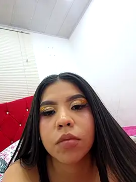 Snapshot of Ambarina_ chatting on 05/14/26, 03:24 Ambarina online show from 05/14/26, 03:24