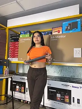 Snapshot of Ambarina_ chatting on 05/20/26, 11:27 Ambarina online show from 05/20/26, 11:27