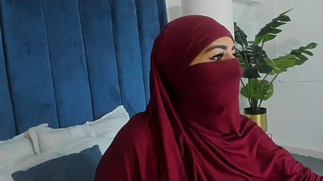 Snapshot of _jamiila chatting on 02/23/26, 02:14 jamiila online show from 02/23/26, 02:14