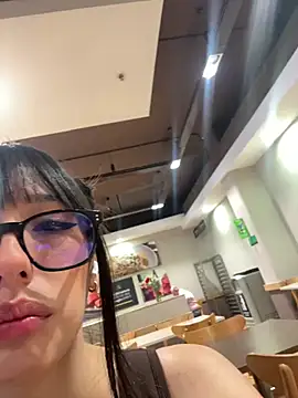 susi chimm online show from 06/18/26, 03:27