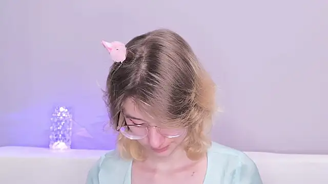 Snapshot of Silva-Tailll chatting on 03/27/26, 05:01 Silva-Tailll online show from 03/27/26, 05:01