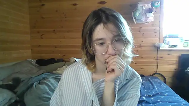 Snapshot of Silva-Tailll chatting on 06/03/26, 03:17 Silva-Tailll online show from 06/03/26, 03:17