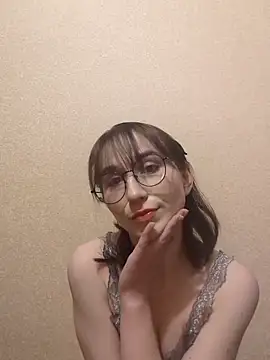 Snapshot of Ella17582 chatting on 02/26/26, 07:35 Ella17582 online show from 02/26/26, 07:35