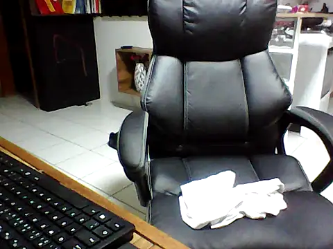 FabioZoe1 online show from 04/13/26, 12:05