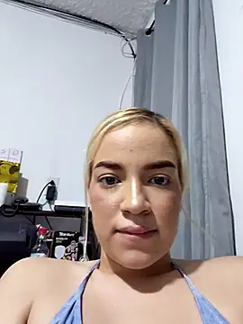 Snapshot of Lana_C chatting on 05/28/26, 02:09 Lana C online show from 05/28/26, 02:09