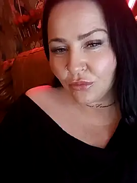 Snapshot of Kandi-kiss chatting on 04/19/26, 08:55 Kandi-kiss online show from 04/19/26, 08:55