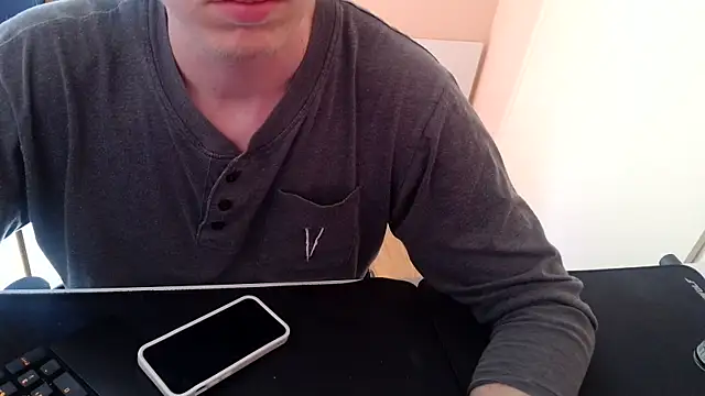 Snapshot of bebyzor chatting on 03/14/26, 02:44 bebyzor online show from 03/14/26, 02:44
