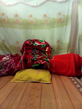 Snapshot of Big-all012 chatting on 04/07/26, 04:24 Big-all012 online show from 04/07/26, 04:24