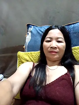 Snapshot of Big-all012 chatting on 04/15/26, 11:27 Big-all012 online show from 04/15/26, 11:27