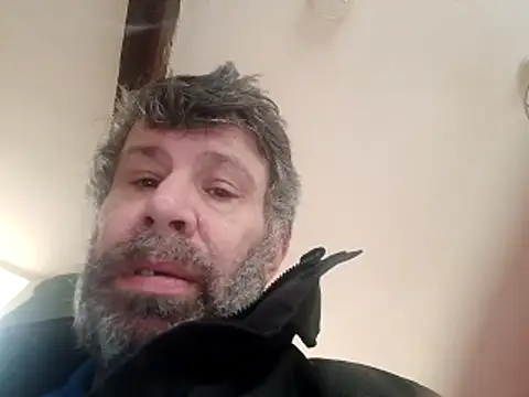 stud2512 online show from 02/24/26, 08:23