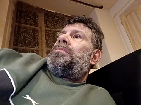 stud2512 online show from 03/25/26, 09:32