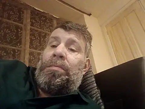 stud2512 online show from 03/28/26, 09:36