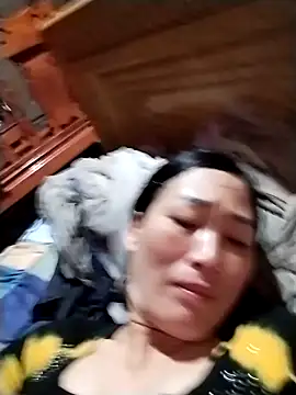 Snapshot of lris-Beauty77 chatting on 02/22/26, 06:17 lris-Beauty77 online show from 02/22/26, 06:17