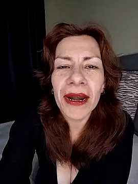 ivonnahills online show from 04/18/26, 01:20