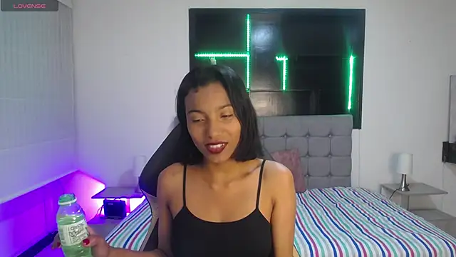 Wendy 1  online show from 03/27/26, 03:45