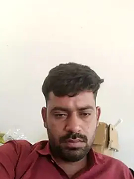 Snapshot of blackbeauty321 chatting on 04/13/26, 06:19 blackbeauty321 online show from 04/13/26, 06:19