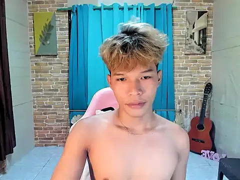Snapshot of Nick_cummer12 chatting on 06/16/26, 12:57 Nick cummer12 online show from 06/16/26, 12:57