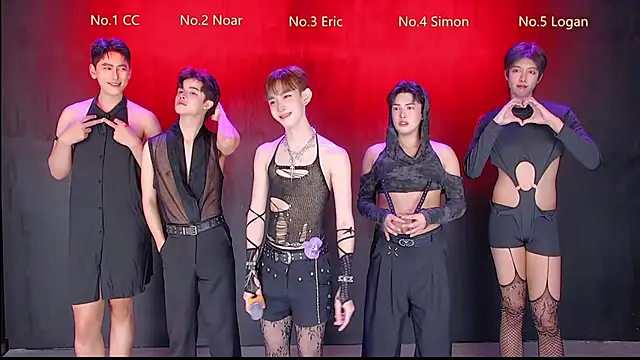 Snapshot of Queen-Vibe chatting on 03/06/26, 06:04 Queen-Vibe online show from 03/06/26, 06:04