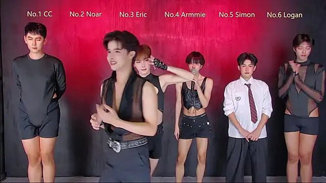 Snapshot of Queen-Vibe chatting on 03/15/26, 06:14 Queen-Vibe online show from 03/15/26, 06:14