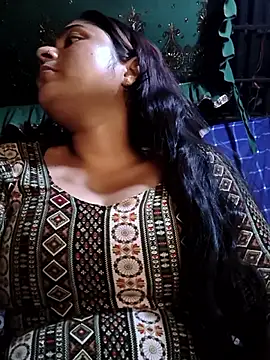 Aanushaka online show from 04/25/26, 12:08