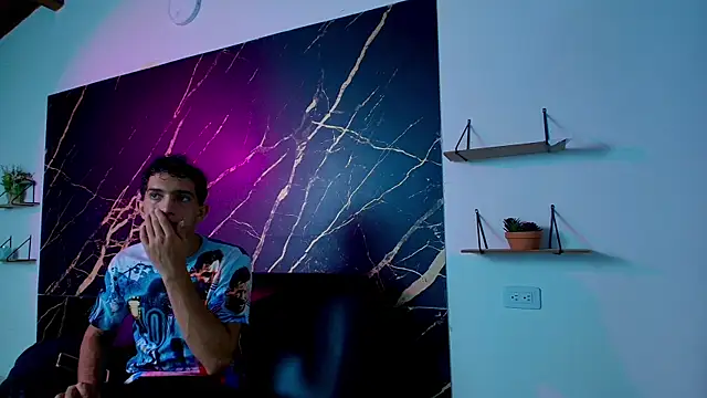 Snapshot of thiago_moreno chatting on 03/02/26, 12:12 thiago moreno online show from 03/02/26, 12:12