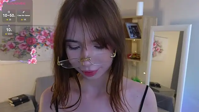 Snapshot of Jennin_Hearl chatting on 04/18/26, 07:58 Jennin Hearl online show from 04/18/26, 07:58