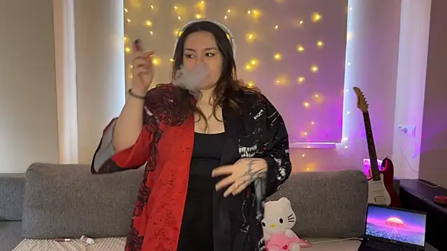 Snapshot of RiotKitten1 chatting on 02/22/26, 11:20 RiotKitten1 online show from 02/22/26, 11:20