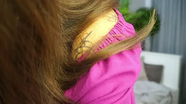 Snapshot of JulyMilky chatting on 03/22/26, 02:09 JulyMilky online show from 03/22/26, 02:09