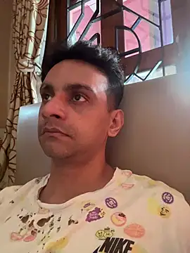 online4u08 online show from 04/13/26, 11:05