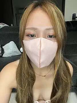 Snapshot of _RAN_ch chatting on 07/16/26, 10:05 RAN ch online show from 07/16/26, 10:05